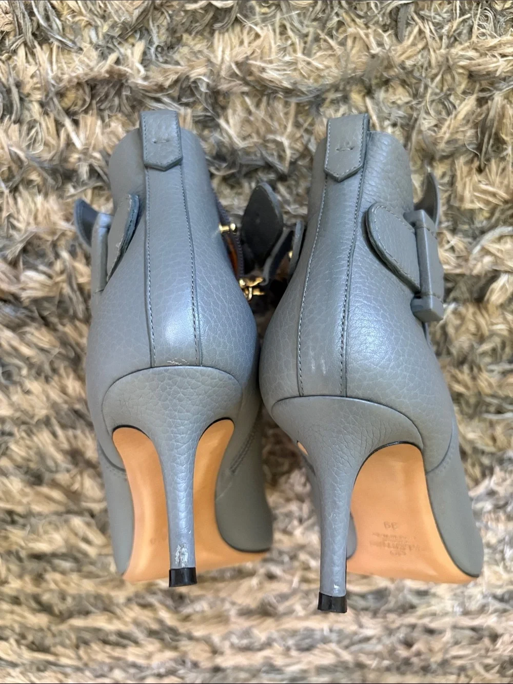 Valentino Garavani Gray Braided Leather Boots Size 39 Box Dustbag Heels 2.5”